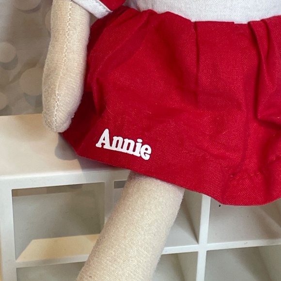 🎁2/$15- Annie The Musical 🎵 Official Plush Little Orphan Annie Doll - Picture 3 of 7